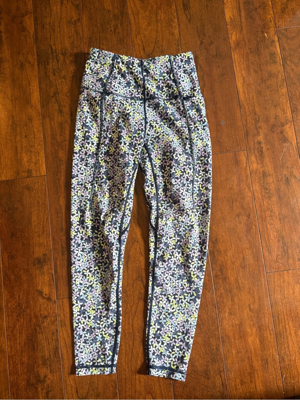 Sweaty Betty Navy Multicolor Floral Leggings